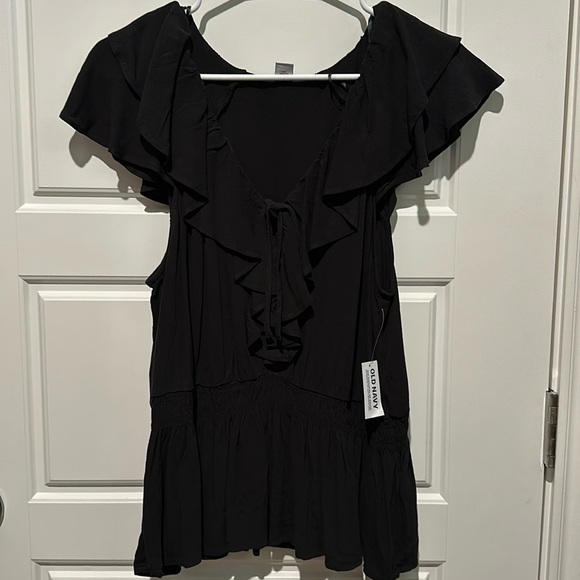 Old Navy Black Ruffle Short Sleeve VNeck Size Large NWT - Picture 3 of 10